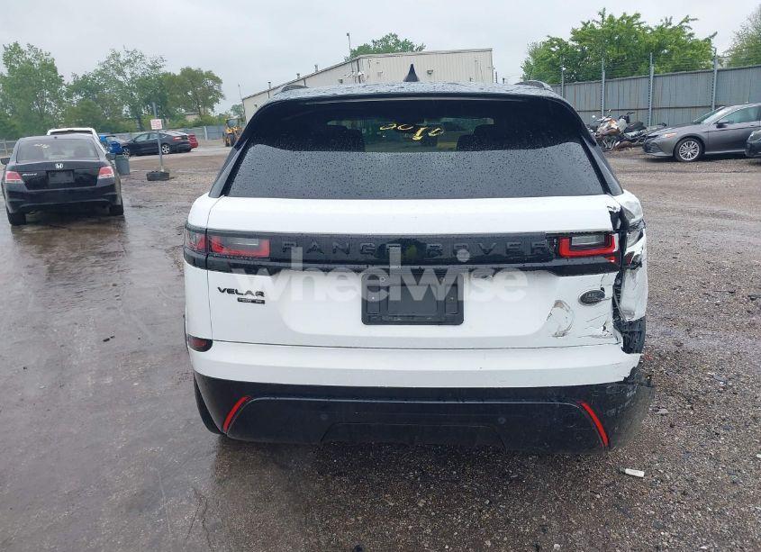 Photo 16 of 2018 Land Rover RANGE ROVER VELAR P250 SE R-DYNAMIC (VIN SALYL2RX8JA731642)