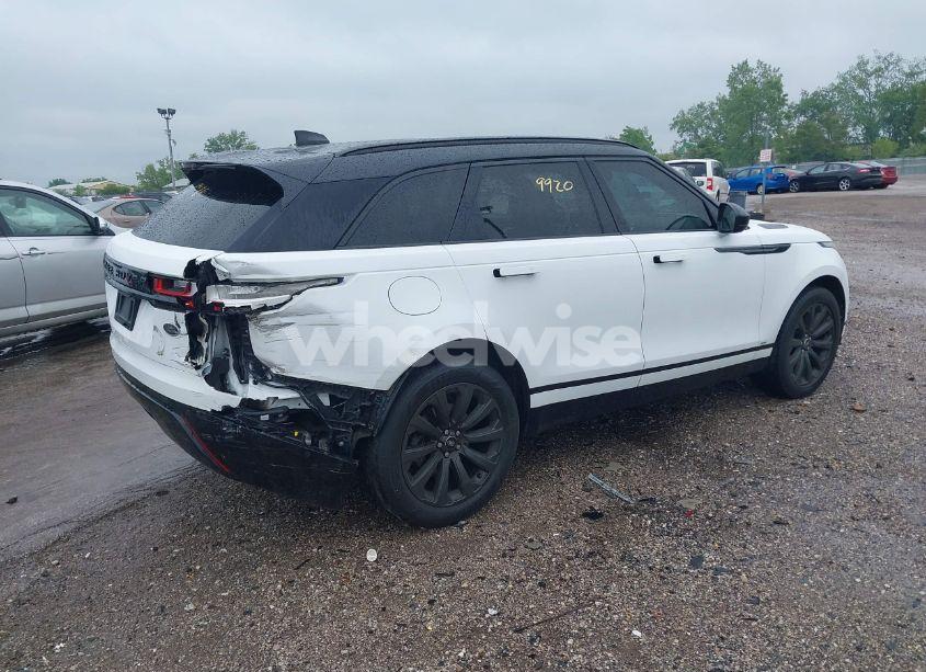 Photo 4 of 2018 Land Rover RANGE ROVER VELAR P250 SE R-DYNAMIC (VIN SALYL2RX8JA731642)