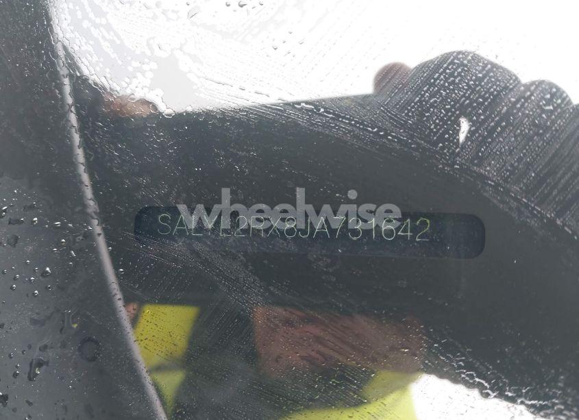 Photo 9 of 2018 Land Rover RANGE ROVER VELAR P250 SE R-DYNAMIC (VIN SALYL2RX8JA731642)