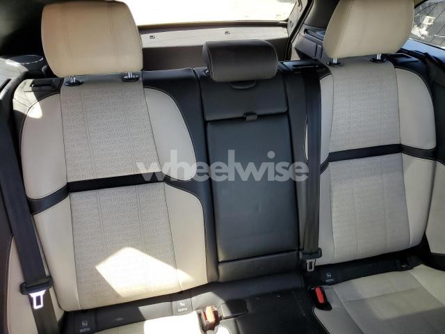 Photo 6 of 2018 LAND ROVER RANGE ROVER VELAR R-DYNAMIC HSE N/A (VIN SALYM2RV1JA702267)