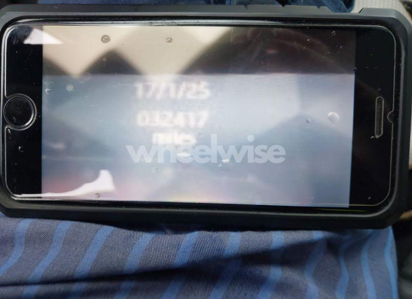 Photo 7 of 2023 Land Rover RANGE ROVER VELAR P250 R-DYNAMIC S (VIN SALYT2EX7PA348791)