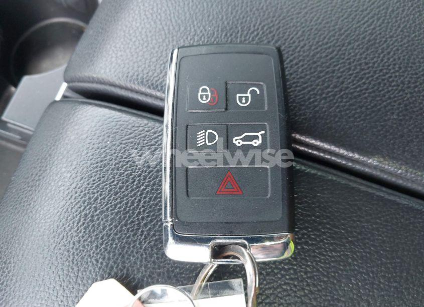 Photo 11 of 2021 Land Rover RANGE ROVER VELAR P250 R-DYNAMIC S (VIN SALYT2EX9MA315965)