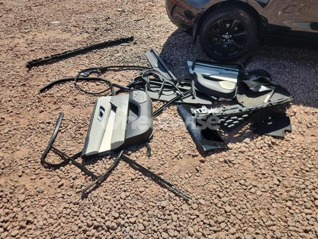 Photo 10 of 2022 LAND ROVER RANGE ROVER VELAR R-DYNAMIC S N/A (VIN SALYT2EX9NA344075)