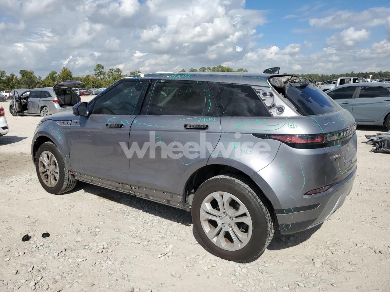 Photo 2 of 2020 LAND ROVER RANGE ROVER EVOQUE S (VIN SALZJ2FX1LH083358)