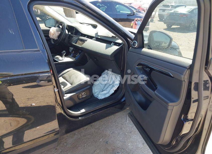 Photo 5 of 2022 Land Rover RANGE ROVER EVOQUE S (VIN SALZJ2FX1NH176951)