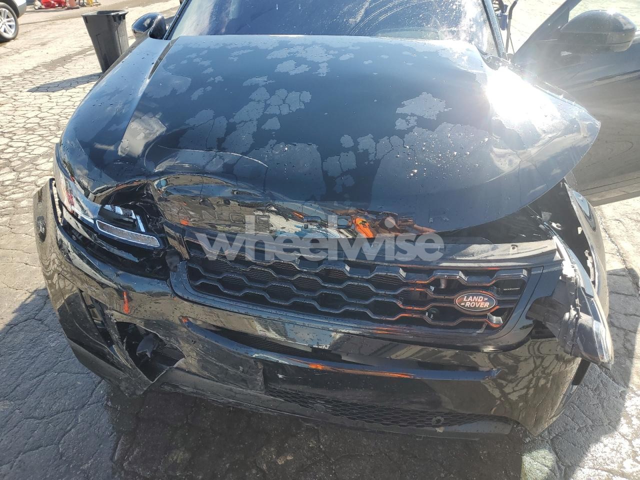 Photo 12 of 2020 LAND ROVER RANGE ROVER EVOQUE S (VIN SALZJ2FXXLH087795)