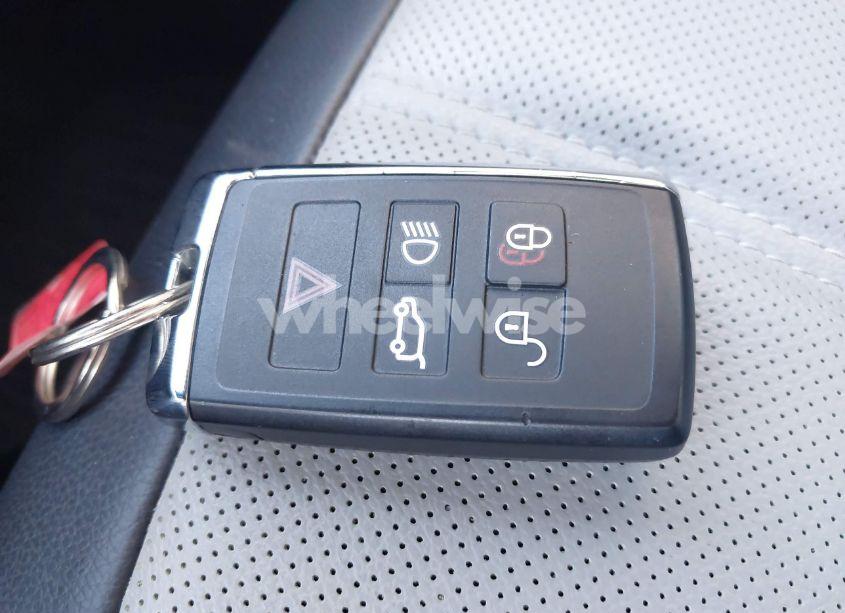 Photo 11 of 2020 Land Rover RANGE ROVER EVOQUE FIRST EDITION (VIN SALZL2FX3LH119173)