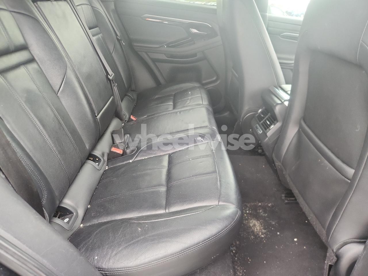 Photo 10 of 2020 LAND ROVER RANGE ROVER EVOQUE SE (VIN SALZP2FX0LH075329)