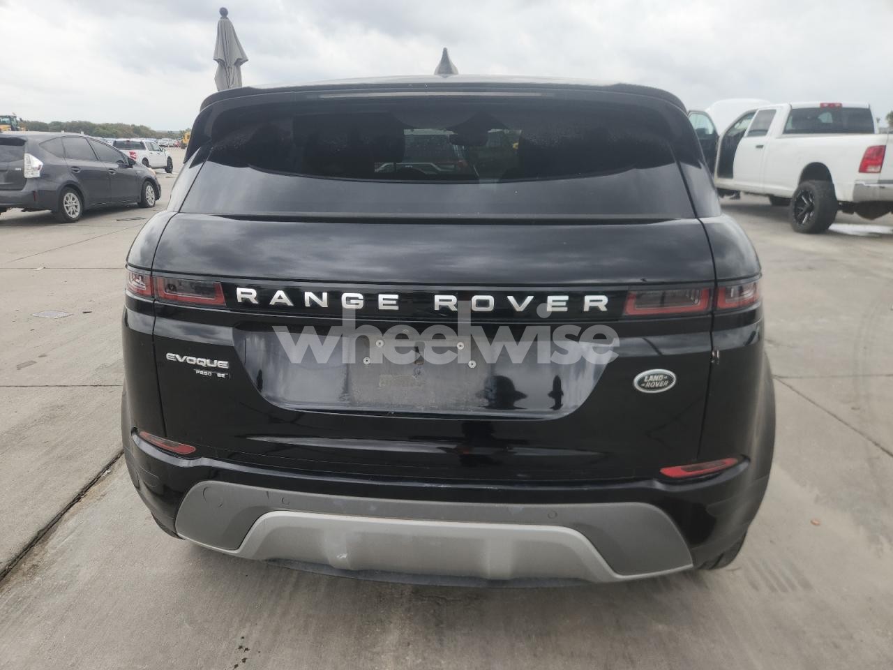 Photo 6 of 2020 LAND ROVER RANGE ROVER EVOQUE SE (VIN SALZP2FX0LH075329)