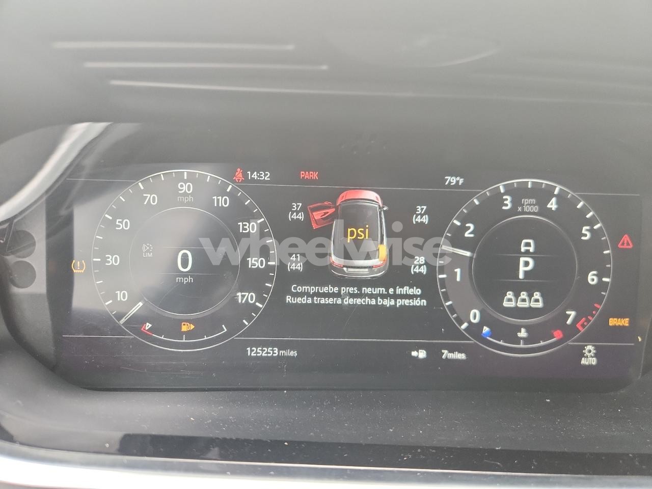 Photo 9 of 2020 LAND ROVER RANGE ROVER EVOQUE SE (VIN SALZP2FX0LH075329)