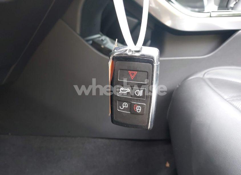 Photo 11 of 2020 Land Rover RANGE ROVER EVOQUE SE (VIN SALZP2FX6LH061273)