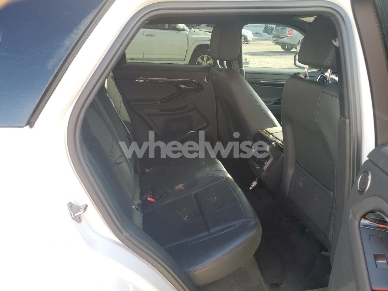 Photo 10 of 2022 LAND ROVER RANGE ROVER EVOQUE R-DYNAMIC S N/A (VIN SALZT2FX9NH174455)