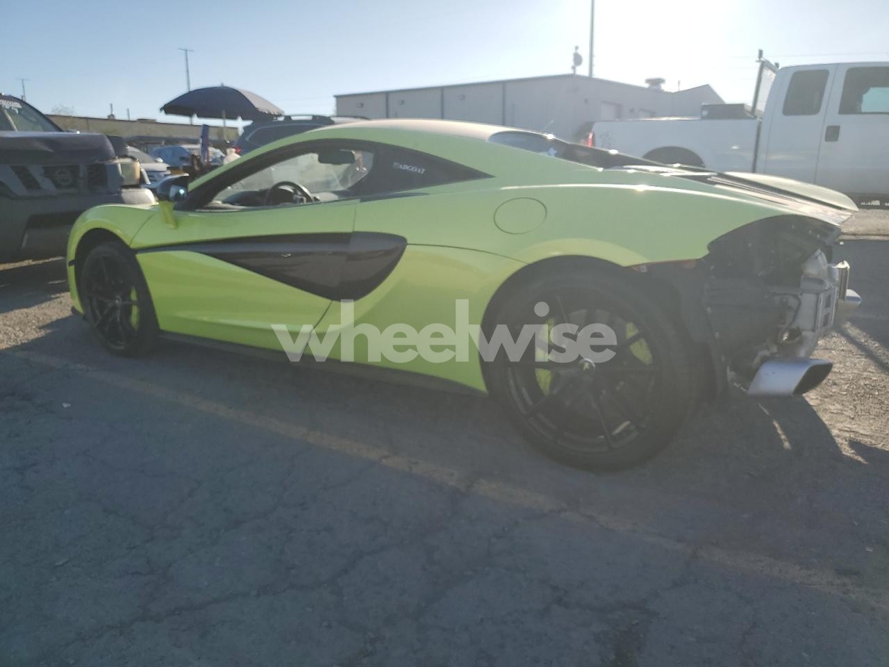 Photo 2 of 2016 MCLAREN AUTOMOTIVE 570S (VIN SBM13DAA7GW001090)