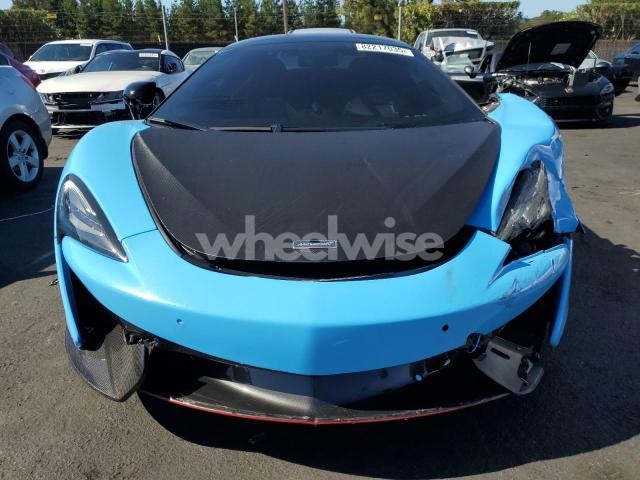 Photo 2 of 2018 MCLAREN AUTOMOTIVE 570S (VIN SBM13FAA1JW005526)