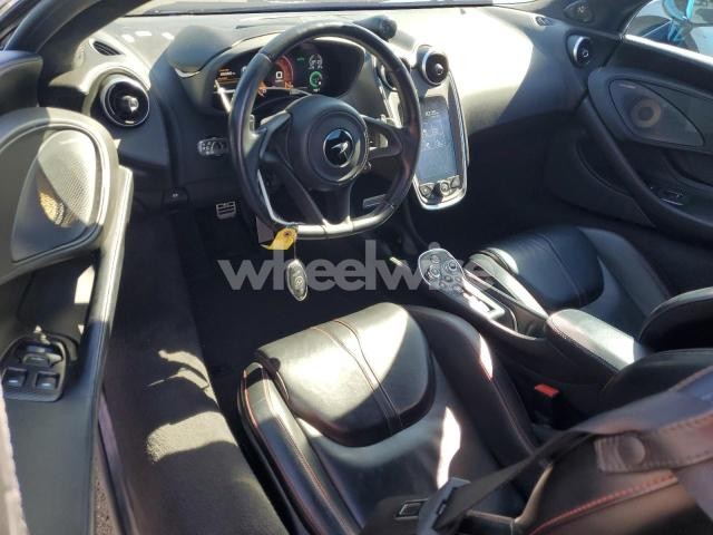 Photo 4 of 2018 MCLAREN AUTOMOTIVE 570S (VIN SBM13FAA1JW005526)