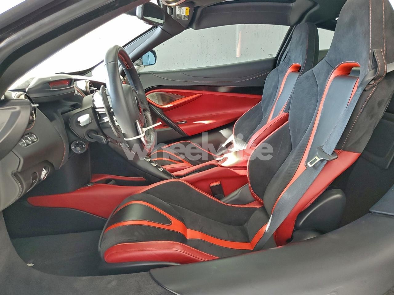 Photo 7 of 2018 MCLAREN AUTOMOTIVE 720S (VIN SBM14DCA3JW002108)