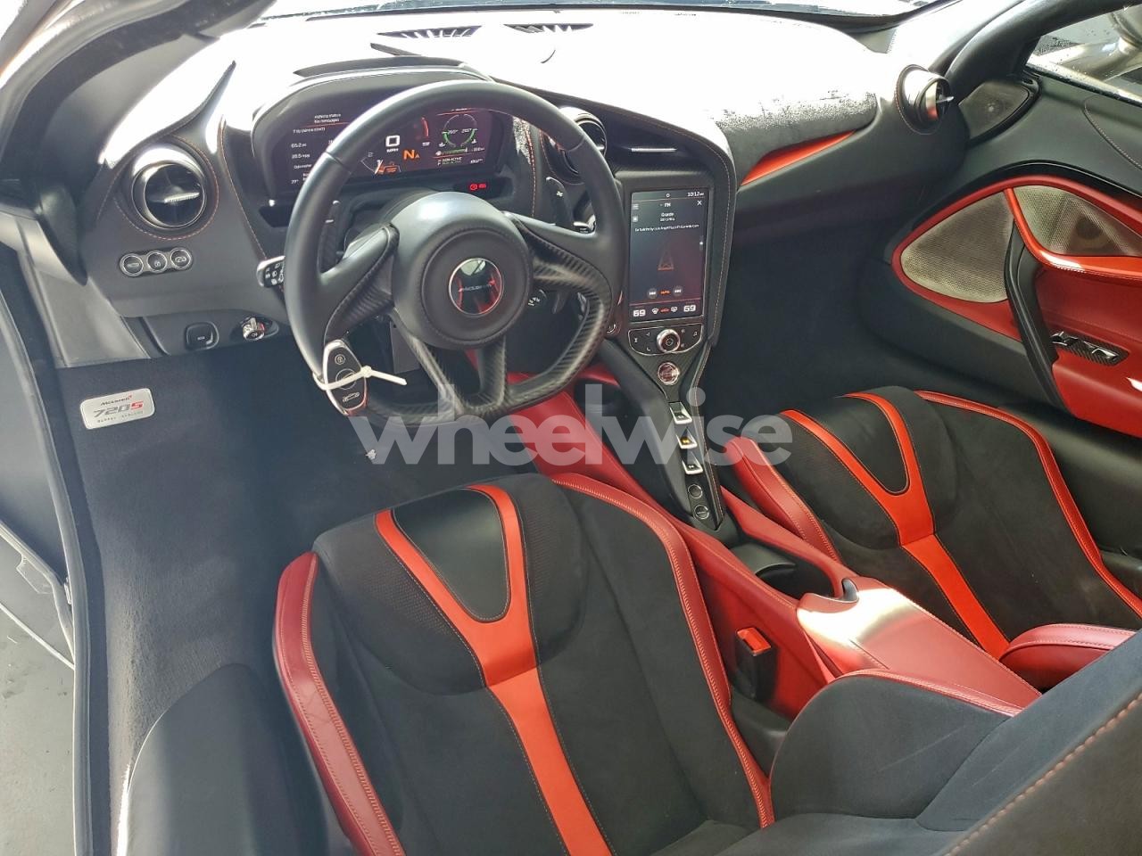 Photo 8 of 2018 MCLAREN AUTOMOTIVE 720S (VIN SBM14DCA3JW002108)