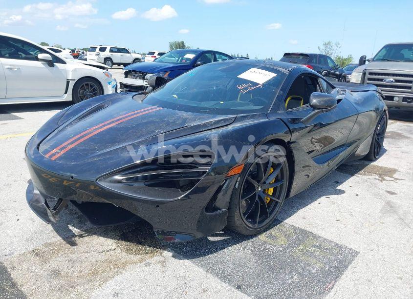 Photo 2 of 2018 Mclaren 720s LUXURY/PERFORMANCE (VIN SBM14DCA9JW001142)