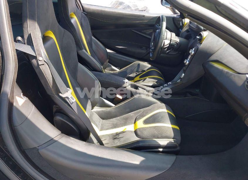 Photo 8 of 2018 Mclaren 720s LUXURY/PERFORMANCE (VIN SBM14DCA9JW001142)