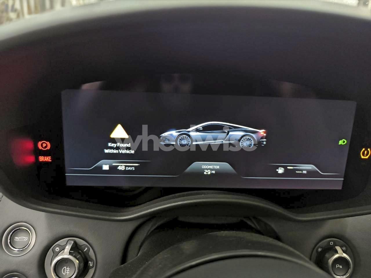 Photo 8 of 2025 MCLAREN AUTOMOTIVE GTS (VIN SBM22GCA4SW003328)