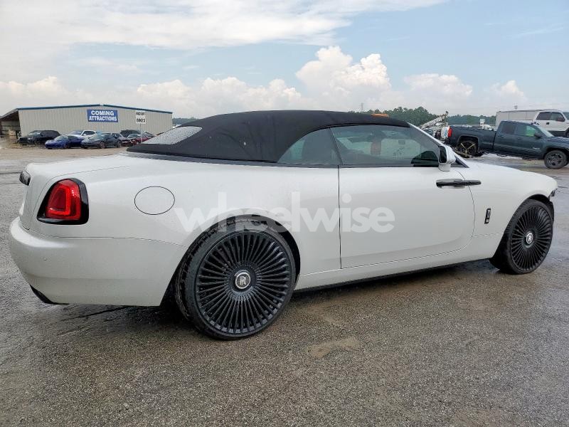 Photo 5 of 2017 ROLLS-ROYCE DAWN (VIN SCA666D52HU102915)