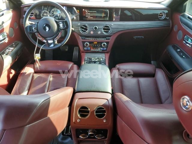 Photo 11 of 2021 ROLLS-ROYCE GHOST N/A (VIN SCATV0C08MU208420)