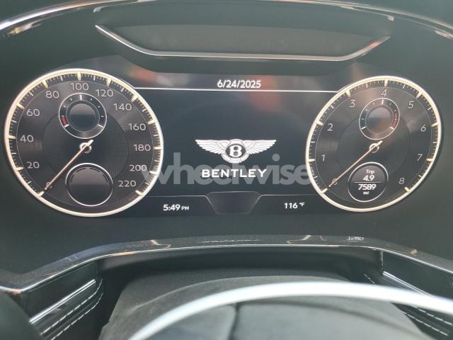 Photo 6 of 2021 BENTLEY FLYING SPUR N/A (VIN SCBBG6ZG4MC086282)