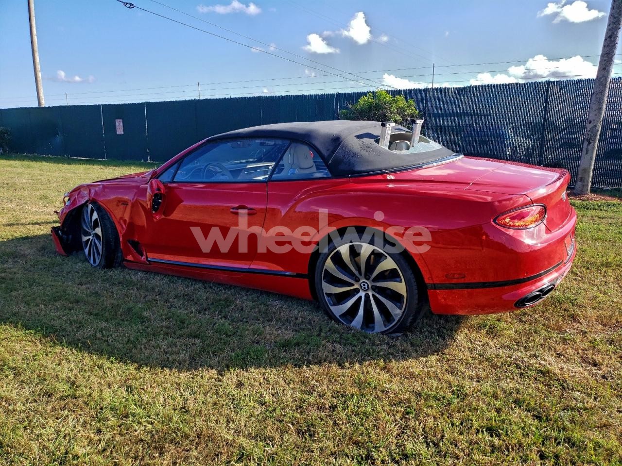 Photo 2 of 2024 BENTLEY CONTINENTAL GT (VIN SCBDG4ZG2RC014324)