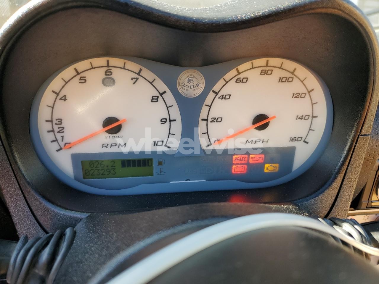 Photo 9 of 2005 LOTUS ELISE (VIN SCCPC11145HL34073)