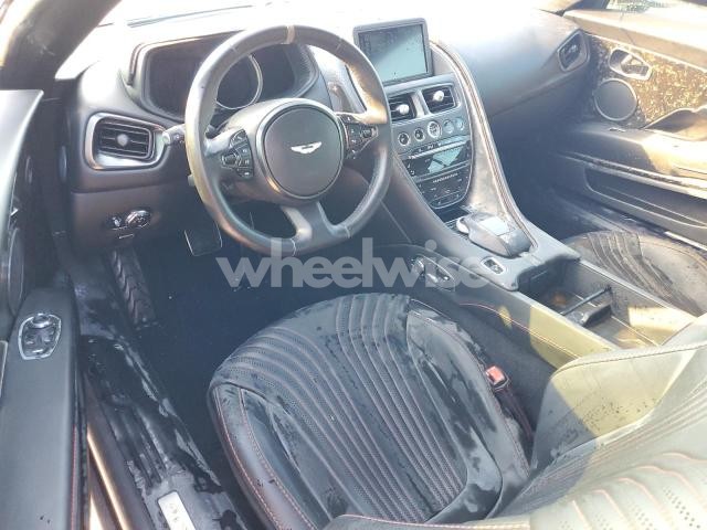Photo 10 of 2018 ASTON MARTIN DB11 N/A (VIN SCFRMFAV8JGL03692)