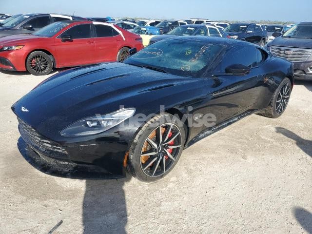 Photo 6 of 2018 ASTON MARTIN DB11 N/A (VIN SCFRMFAV8JGL03692)