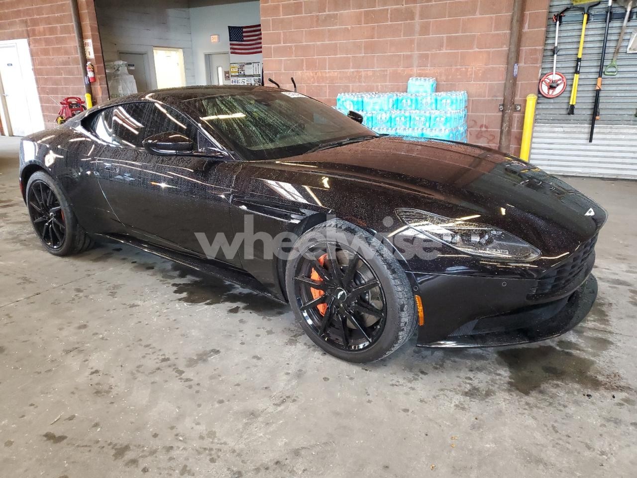 Photo 4 of 2020 ASTON MARTIN DB11 N/A (VIN SCFRMFAW8LGL09276)