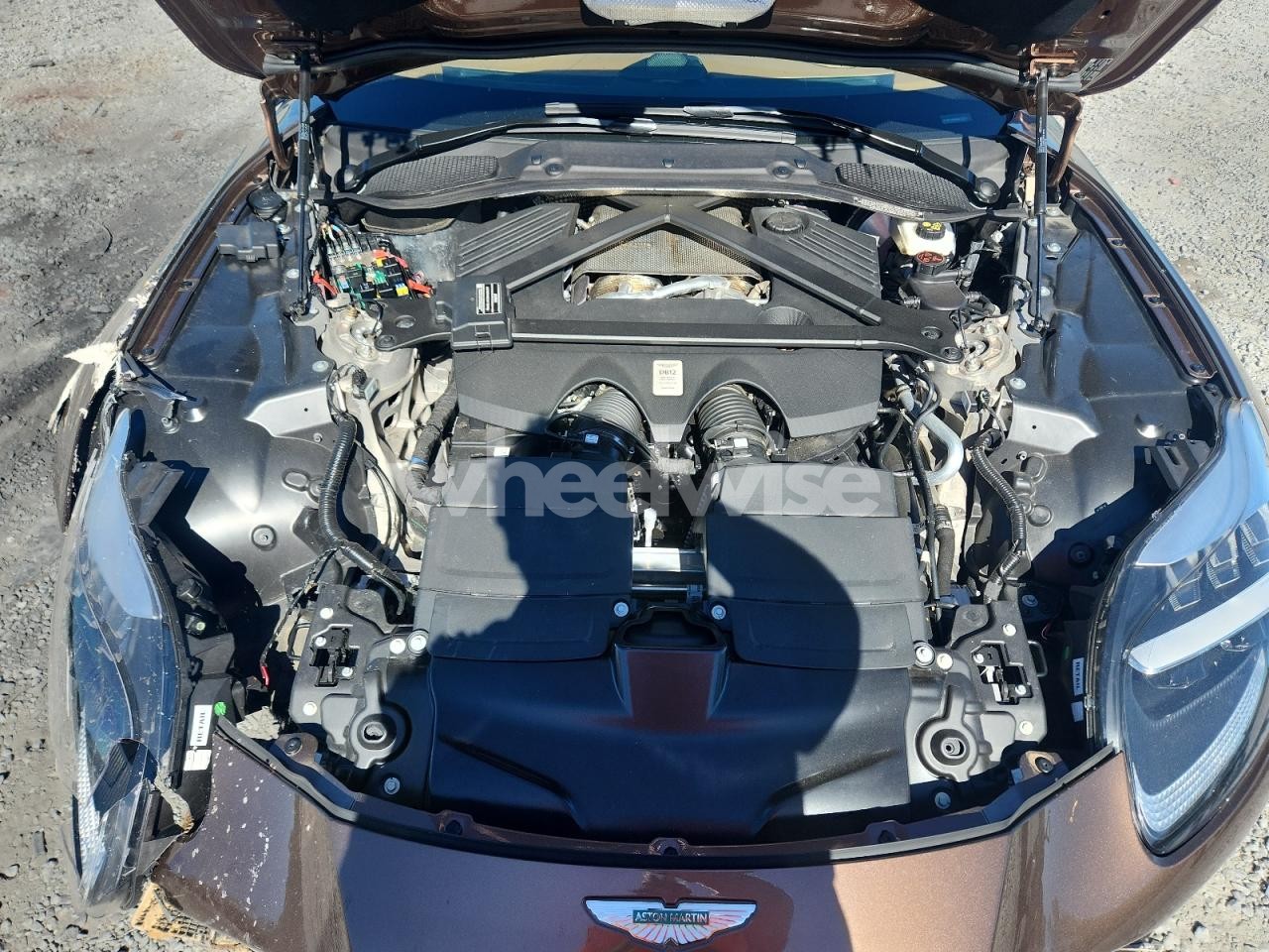 Photo 11 of 2024 ASTON MARTIN DB12 N/A (VIN SCFRMFGW9RGM12934)