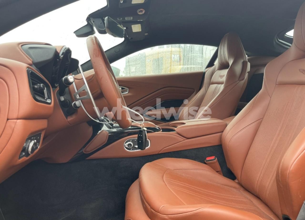 Photo 7 of 2020 ASTON MARTIN VANTAGE (VIN SCFSMGAW8LGN05032)