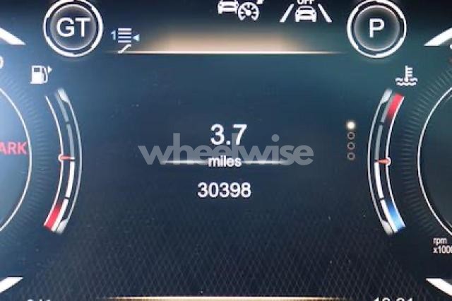 Photo 3 of 2021 ASTON MARTIN DBX N/A (VIN SCFVUJAW0MTV01XXX)