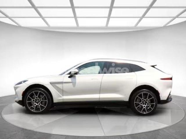Photo 4 of 2021 ASTON MARTIN DBX N/A (VIN SCFVUJAW0MTV01XXX)
