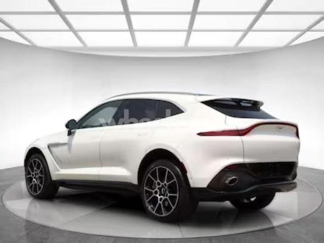 Photo 5 of 2021 ASTON MARTIN DBX N/A (VIN SCFVUJAW0MTV01XXX)