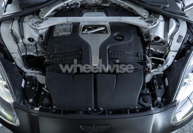 2022 ASTON MARTIN DBX N/A (VIN SD7VUJAW9NTV05320) main photo