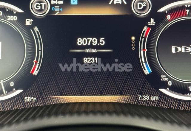 Photo 5 of 2022 ASTON MARTIN DBX N/A (VIN SD7VUJAW9NTV05320)