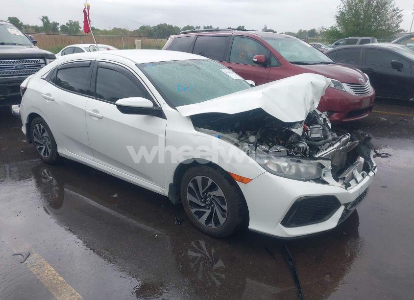 2018 Honda Civic LX (VIN SHHFK7G26JU209538) main photo