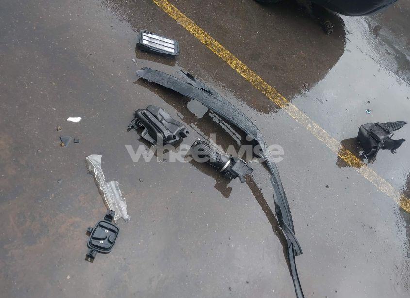 Photo 12 of 2018 Honda Civic LX (VIN SHHFK7G26JU209538)