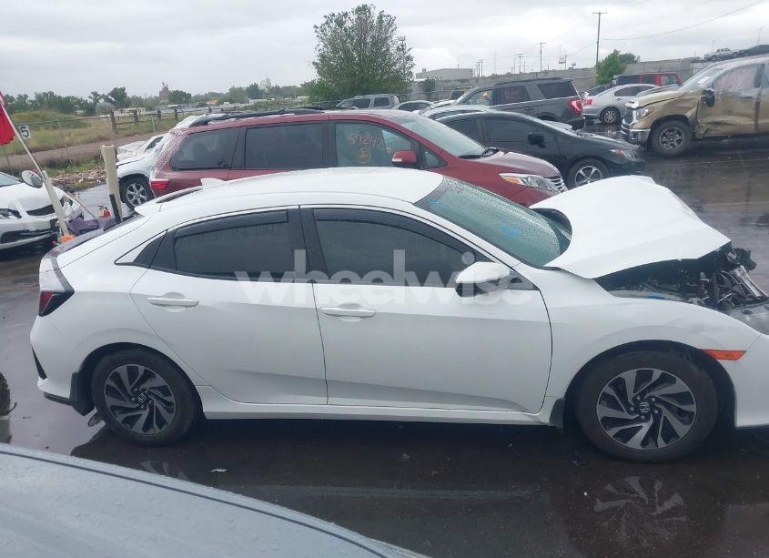Photo 14 of 2018 Honda Civic LX (VIN SHHFK7G26JU209538)