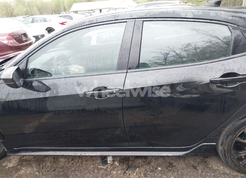 Photo 14 of 2017 Honda Civic SPORT (VIN SHHFK7G40HU227934)