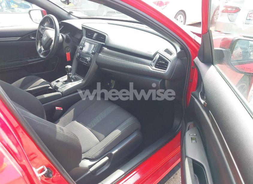 Photo 5 of 2019 Honda Civic SPORT (VIN SHHFK7G42KU203948)