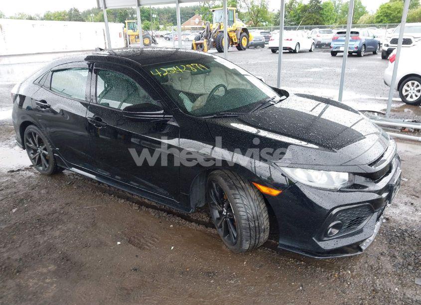 2018 Honda Civic SPORT (VIN SHHFK7G43JU224533) main photo