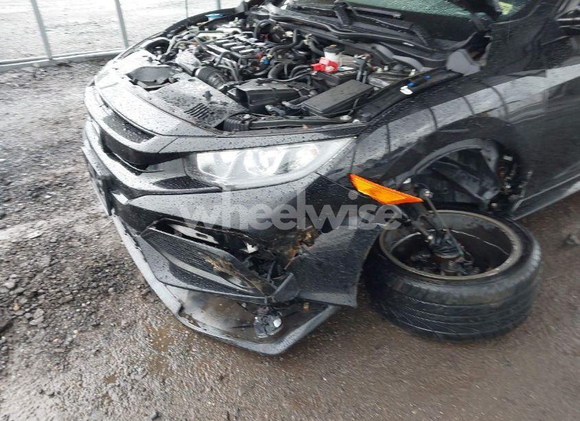 Photo 6 of 2018 Honda Civic SPORT (VIN SHHFK7G43JU224533)