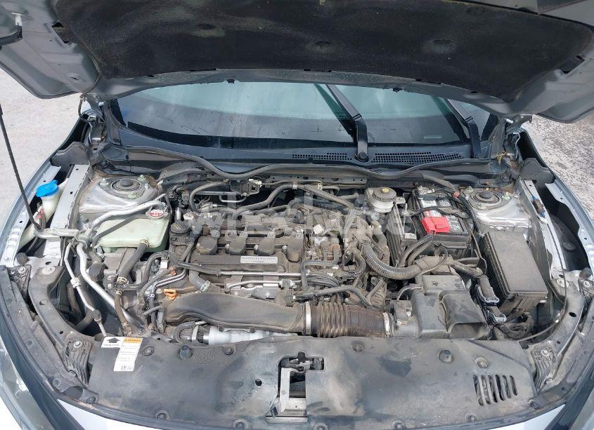 Photo 10 of 2019 Honda Civic SPORT (VIN SHHFK7G46KU212068)