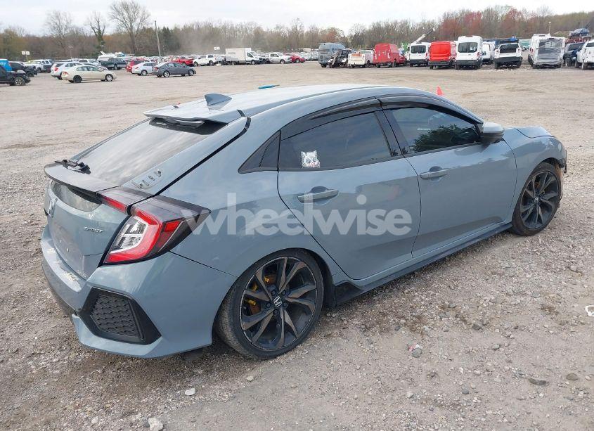 Photo 4 of 2017 Honda Civic SPORT (VIN SHHFK7G47HU234248)