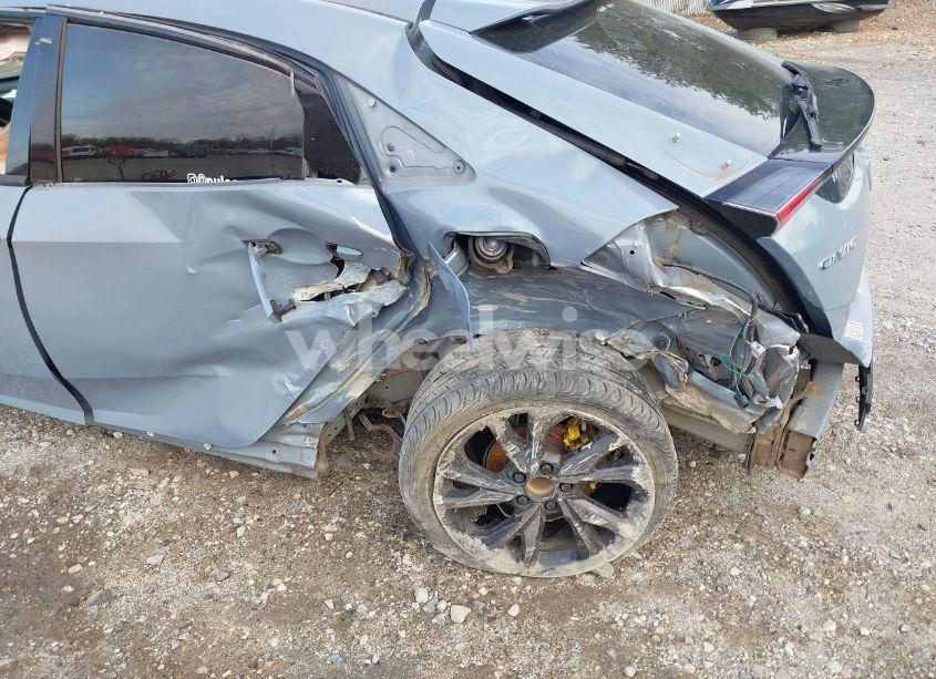 Photo 6 of 2017 Honda Civic SPORT (VIN SHHFK7G47HU234248)