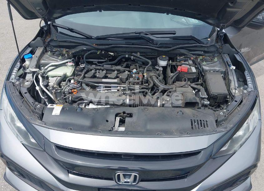 Photo 10 of 2018 Honda Civic SPORT (VIN SHHFK7G48JU210238)